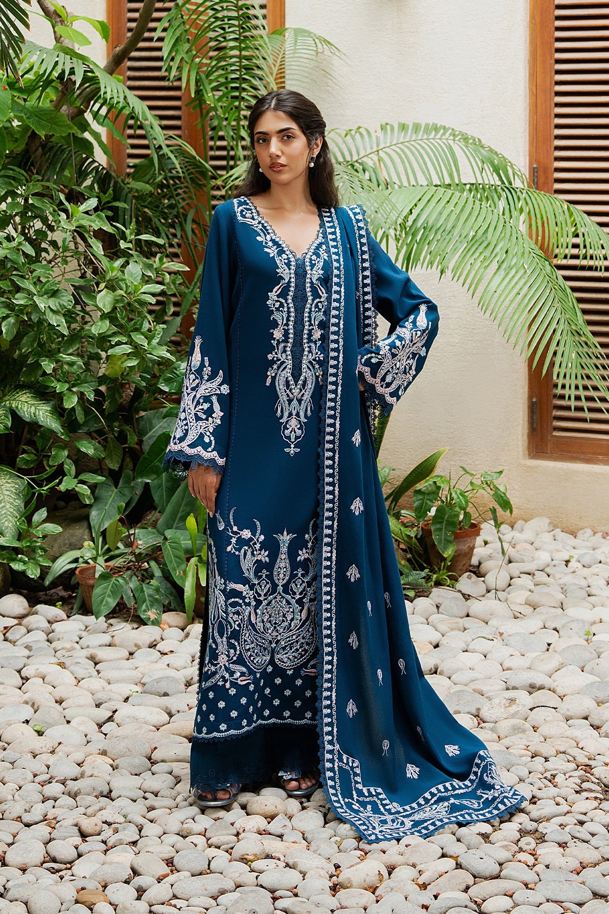 Niora Velvet Pakistani Winter Dresses - Afrozeh - 1